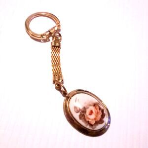Vntage Mid Century Gold Tone Peach Rose Picture Cameo Key Chain